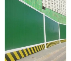 西安彩鋼圍擋進行噴塑處理的優勢有哪些？